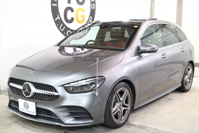 メルセデスベンツ Bクラス B180 AMGﾗｲﾝ AMGﾚｻﾞｰｴｸｽｸﾙｰｼﾌﾞ&ｱﾄﾞﾊﾞﾝｽﾄﾞ&ﾅﾋﾞｹﾞｰｼｮﾝ&ﾚｰﾀﾞｰｾｰﾌﾃｨPKG　ｷｰﾚｽｺﾞｰ 赤/黒本革 ﾊﾟﾉﾗﾏSR ﾍｯﾄﾞｱｯﾌﾟD MBUXﾅﾋﾞTV ｽﾏﾎ連携 360ｶﾒﾗ PTS LEDﾗｲﾄ 自動Rｹﾞｰﾄ ﾊﾝｽﾞﾌﾘｰA AMGｴｱﾛ&18AW ﾜｲﾔﾚｽ充電 7AT　2年保証