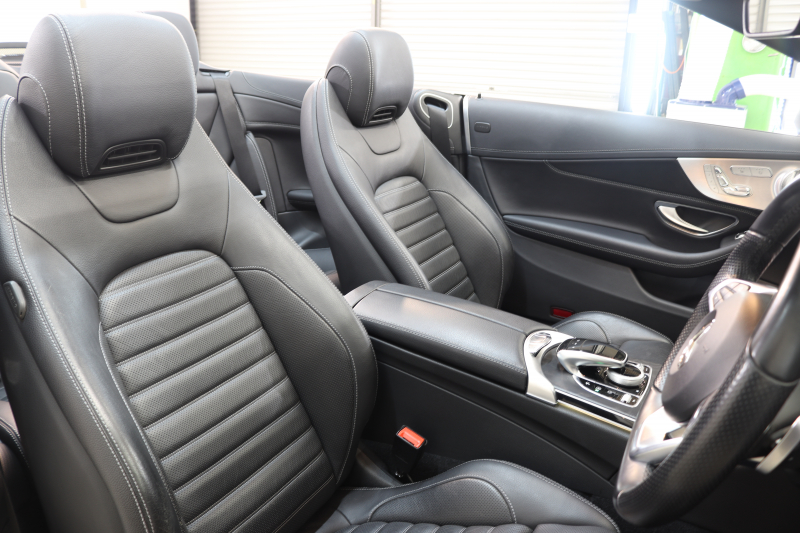 AMG Cクラス C43 4MATIC ｶﾌﾞﾘｵﾚ ﾚｰﾀﾞｰｾｰﾌﾃｨPKG　ｷｰﾚｽｺﾞｰ 黒本革 ｴｱｽｶｰﾌ HDDﾅﾋﾞTV BT音楽 ﾌﾞﾙﾒｽﾀｰ ﾊﾞｯｸｶﾒﾗ PTS LEDﾗｲﾄ AMG専用装備&ﾁｭｰﾆﾝｸﾞ 黒幌 9AT　2年保証