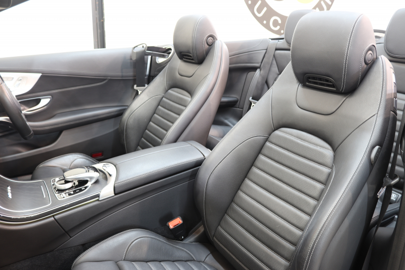 AMG Cクラス C43 4MATIC ｶﾌﾞﾘｵﾚ ﾚｰﾀﾞｰｾｰﾌﾃｨPKG　ｷｰﾚｽｺﾞｰ 黒本革 ｴｱｽｶｰﾌ HDDﾅﾋﾞTV BT音楽 ﾌﾞﾙﾒｽﾀｰ ﾊﾞｯｸｶﾒﾗ PTS LEDﾗｲﾄ AMG専用装備&ﾁｭｰﾆﾝｸﾞ 黒幌 9AT　2年保証