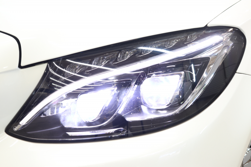 AMG Cクラス C43 4MATIC ｶﾌﾞﾘｵﾚ ﾚｰﾀﾞｰｾｰﾌﾃｨPKG　ｷｰﾚｽｺﾞｰ 黒本革 ｴｱｽｶｰﾌ HDDﾅﾋﾞTV BT音楽 ﾌﾞﾙﾒｽﾀｰ ﾊﾞｯｸｶﾒﾗ PTS LEDﾗｲﾄ AMG専用装備&ﾁｭｰﾆﾝｸﾞ 黒幌 9AT　2年保証