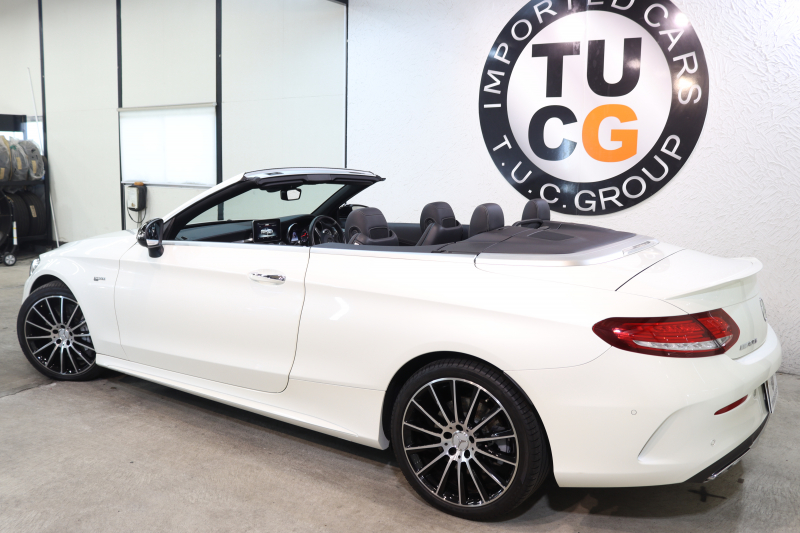 AMG Cクラス C43 4MATIC ｶﾌﾞﾘｵﾚ ﾚｰﾀﾞｰｾｰﾌﾃｨPKG　ｷｰﾚｽｺﾞｰ 黒本革 ｴｱｽｶｰﾌ HDDﾅﾋﾞTV BT音楽 ﾌﾞﾙﾒｽﾀｰ ﾊﾞｯｸｶﾒﾗ PTS LEDﾗｲﾄ AMG専用装備&ﾁｭｰﾆﾝｸﾞ 黒幌 9AT　2年保証