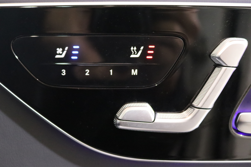 AMG Cクラス C43 4MATIC AMGﾅｲﾄ&ﾚｰﾀﾞｰｾｰﾌﾃｨPKG　BSG搭載 MEｺﾈｸﾄ ｷｰﾚｽｺﾞｰ 黒本革 ﾍﾞﾝﾁﾚｰﾀｰ ﾊﾟﾉﾗﾏSR ﾍｯﾄﾞｱｯﾌﾟD MBUXﾅﾋﾞTV&ARﾅﾋﾞ ｽﾏﾎ連携 ﾌﾞﾙﾒｽﾀｰ 360ｶﾒﾗ PTS LEDﾗｲﾄ 自動ﾄﾗﾝｸ AMG専用装備&ﾁｭｰﾆﾝｸﾞ 9AT　2年保証