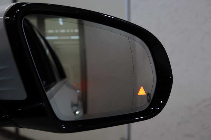 メルセデスベンツ Eクラス E300ｽﾃｰｼｮﾝﾜｺﾞﾝ AVG ｽﾎﾟｰﾂ ﾚｰﾀﾞｰｾｰﾌﾃｨPKG　中期 NEWｽﾃｱﾘﾝｸﾞ ｷｰﾚｽｺﾞｰ 黒本革 ﾍｯﾄﾞｱｯﾌﾟD HDDﾅﾋﾞTV ｽﾏﾎ連携 360ｶﾒﾗ PTS LEDﾗｲﾄ 自動Rｹﾞｰﾄ ﾊﾝｽﾞﾌﾘｰA AMGｴｱﾛ&19AW ﾀﾞｲﾅﾐｯｸS 9AT　2年保証