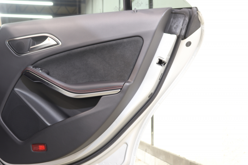 メルセデスベンツ CLAクラス CLA250ｼｭﾎﾟﾙﾄ 4MATIC ﾚｰﾀﾞｰｾｰﾌﾃｨPKG　後期 ｷｰﾚｽｺﾞｰ ﾚｻﾞｰDINAMICAｼｰﾄ HDDﾅﾋﾞTV ｽﾏﾎ連携 ﾊﾞｯｸｶﾒﾗ PTS LEDﾗｲﾄ AMGｴｱﾛ&18AW SPORT専用ﾁｭｰﾆﾝｸﾞ ﾀﾞｲﾅﾐｯｸS 7AT　2年保証