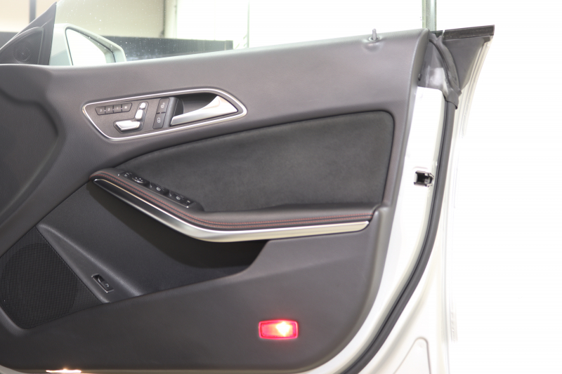 メルセデスベンツ CLAクラス CLA250ｼｭﾎﾟﾙﾄ 4MATIC ﾚｰﾀﾞｰｾｰﾌﾃｨPKG　後期 ｷｰﾚｽｺﾞｰ ﾚｻﾞｰDINAMICAｼｰﾄ HDDﾅﾋﾞTV ｽﾏﾎ連携 ﾊﾞｯｸｶﾒﾗ PTS LEDﾗｲﾄ AMGｴｱﾛ&18AW SPORT専用ﾁｭｰﾆﾝｸﾞ ﾀﾞｲﾅﾐｯｸS 7AT　2年保証