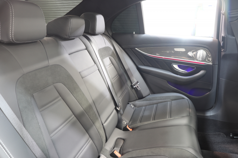 AMG Eクラス E53 4MATIC+ ｴｸｽｸﾙｰｼﾌﾞ&ﾚｰﾀﾞｰｾｰﾌﾃｨPKG　ISG搭載 後期 ｷｰﾚｽｺﾞｰ 黒本革 ﾍﾞﾝﾁﾚｰﾀｰ ﾊﾟﾉﾗﾏSR ﾍｯﾄﾞｱｯﾌﾟD MBUXﾅﾋﾞTV&ARﾅﾋﾞ&ARﾅﾋﾞ ｽﾏﾎ連携 ﾌﾞﾙﾒｽﾀｰ 360ｶﾒﾗ PTS LEDﾗｲﾄ 自動ﾄﾗﾝｸ AMG専用装備&ﾁｭｰﾆﾝｸﾞ ﾜｲﾔﾚｽ充電 9AT　2年保証