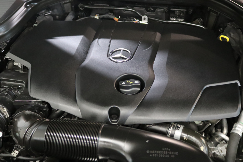 メルセデスベンツ GLC GLC220d 4MATIC ｽﾎﾟｰﾂ 本革仕様 ﾚｰﾀﾞｰｾｰﾌﾃｨPKG　1ｵｰﾅｰ ｷｰﾚｽｺﾞｰ 黒本革 ﾊﾟﾉﾗﾏSR ﾍｯﾄﾞｱｯﾌﾟD HDDﾅﾋﾞTV BT音楽 ﾌﾞﾙﾒｽﾀｰ 360ｶﾒﾗ PTS LEDﾗｲﾄ 自動Rｹﾞｰﾄ ﾊﾝｽﾞﾌﾘｰA AMGｴｱﾛ&19AW 9AT　2年保証