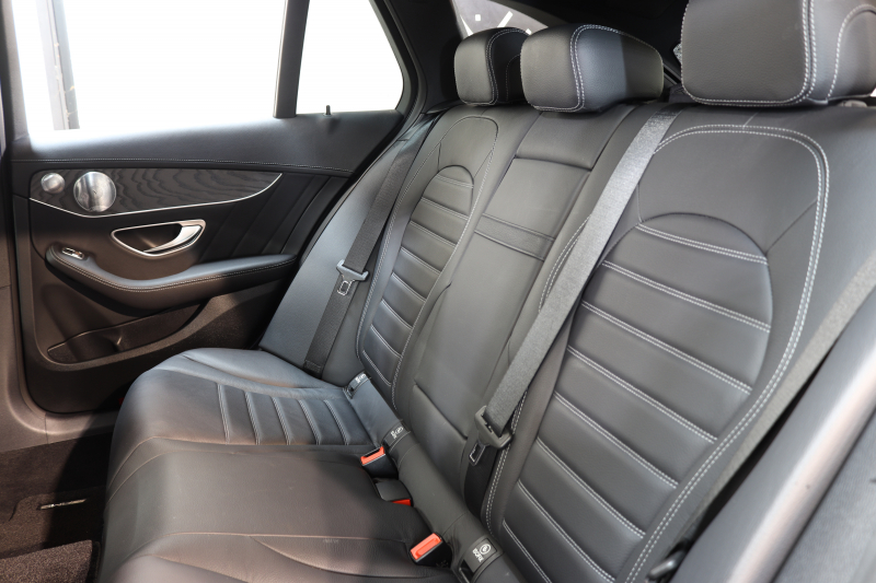 AMG Cクラス C43 4MATIC ｽﾃｰｼｮﾝﾜｺﾞﾝ ﾚｰﾀﾞｰｾｰﾌﾃｨPKG　後期 ｷｰﾚｽｺﾞｰ 黒本革 ﾊﾟﾉﾗﾏSR ﾍｯﾄﾞｱｯﾌﾟD HDDﾅﾋﾞTV ｽﾏﾎ連携 ﾌﾞﾙﾒｽﾀｰ ﾊﾞｯｸｶﾒﾗ PTS LEDﾗｲﾄ 自動Rｹﾞｰﾄ ﾊﾝｽﾞﾌﾘｰA AMG専用装備&ﾁｭｰﾆﾝｸﾞ 9AT　2年保証