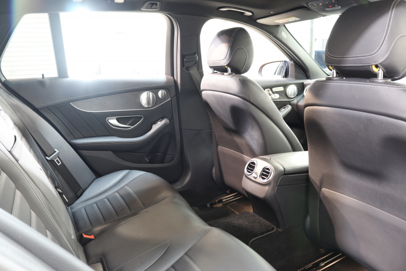 AMG Cクラス C43 4MATIC ｽﾃｰｼｮﾝﾜｺﾞﾝ ﾚｰﾀﾞｰｾｰﾌﾃｨPKG　後期 ｷｰﾚｽｺﾞｰ 黒本革 ﾊﾟﾉﾗﾏSR ﾍｯﾄﾞｱｯﾌﾟD HDDﾅﾋﾞTV ｽﾏﾎ連携 ﾌﾞﾙﾒｽﾀｰ ﾊﾞｯｸｶﾒﾗ PTS LEDﾗｲﾄ 自動Rｹﾞｰﾄ ﾊﾝｽﾞﾌﾘｰA AMG専用装備&ﾁｭｰﾆﾝｸﾞ 9AT　2年保証