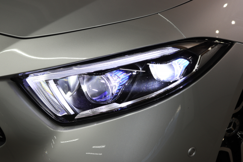 メルセデスベンツ CLS CLS450 4MATIC ｽﾎﾟｰﾂ ｴｸｽｸﾙｰｼﾌﾞ&ﾚｰﾀﾞｰｾｰﾌﾃｨPKG　ISG搭載 ｷｰﾚｽｺﾞｰ 赤/黒本革 ﾍﾞﾝﾁﾚｰﾀｰ ｻﾝﾙｰﾌ HDDﾅﾋﾞTV ｽﾏﾎ連携 ﾌﾞﾙﾒｽﾀｰ 360ｶﾒﾗ PTS LEDﾗｲﾄ 自動ﾄﾗﾝｸ ﾊﾝｽﾞﾌﾘｰA AMGｴｱﾛ&19AW ﾜｲﾔﾚｽ充電 ｴｱｻｽ 9AT　2年保証