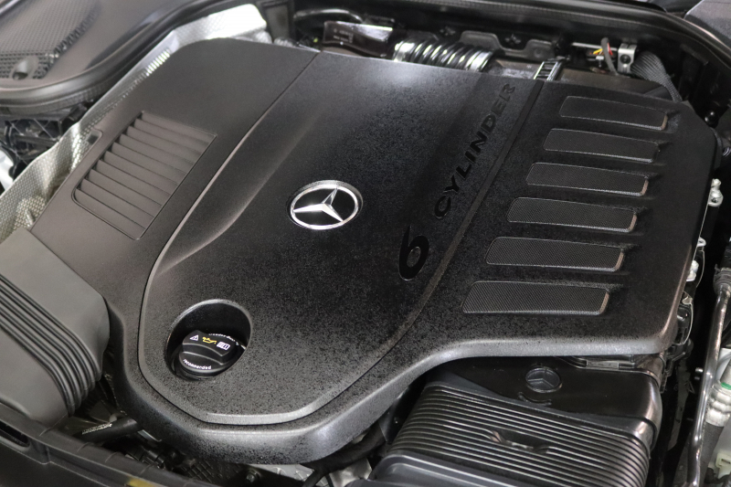 メルセデスベンツ CLS CLS450 4MATIC ｽﾎﾟｰﾂ ｴｸｽｸﾙｰｼﾌﾞ&ﾚｰﾀﾞｰｾｰﾌﾃｨPKG　ISG搭載 ｷｰﾚｽｺﾞｰ 赤/黒本革 ﾍﾞﾝﾁﾚｰﾀｰ ｻﾝﾙｰﾌ HDDﾅﾋﾞTV ｽﾏﾎ連携 ﾌﾞﾙﾒｽﾀｰ 360ｶﾒﾗ PTS LEDﾗｲﾄ 自動ﾄﾗﾝｸ ﾊﾝｽﾞﾌﾘｰA AMGｴｱﾛ&19AW ﾜｲﾔﾚｽ充電 ｴｱｻｽ 9AT　2年保証