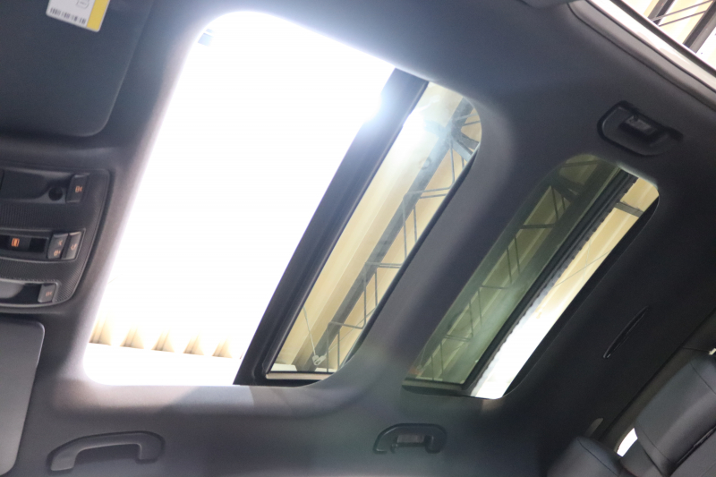 AMG CLAクラス GLA45 4MATIC ﾚｰﾀﾞｰｾｰﾌﾃｨPKG　中期 ｷｰﾚｽｺﾞｰ 黒本革 ﾊﾟﾉﾗﾏSR HDDﾅﾋﾞTV ｽﾏﾎ連携 ﾊﾞｯｸｶﾒﾗ PTS ｷｾﾉﾝﾗｲﾄ 自動Rｹﾞｰﾄ AMG専用装備&ﾁｭｰﾆﾝｸﾞ 7AT　2年保証