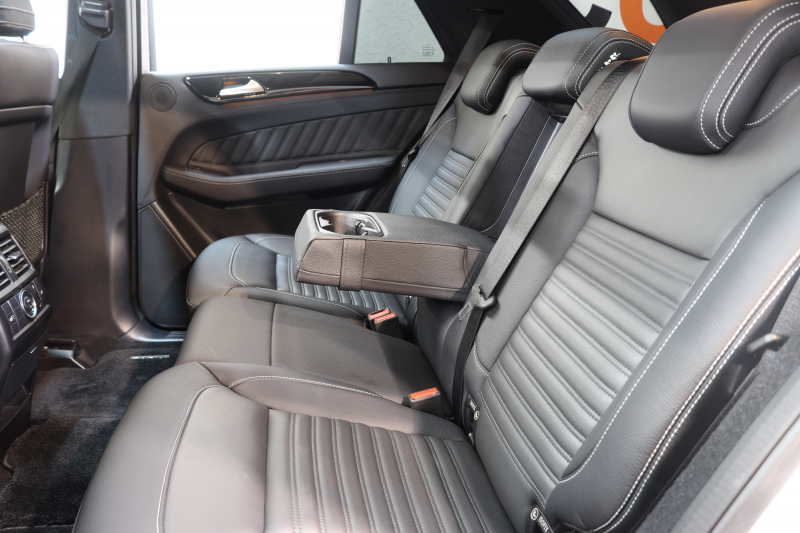 AMG GLE GLE43 4MATIC ﾅｲﾄ&ﾚｰﾀﾞｰｾｰﾌﾃｨPKG　ｷｰﾚｽｺﾞｰ 黒本革 ﾊﾟﾉﾗﾏSR HDDﾅﾋﾞTV ｽﾏﾎ連携 harman/kardon 360ｶﾒﾗ PTS LEDﾗｲﾄ 自動Rｹﾞｰﾄ AMG専用装備&ﾁｭｰﾆﾝｸﾞ ｴｱｻｽ 9AT　2年保証
