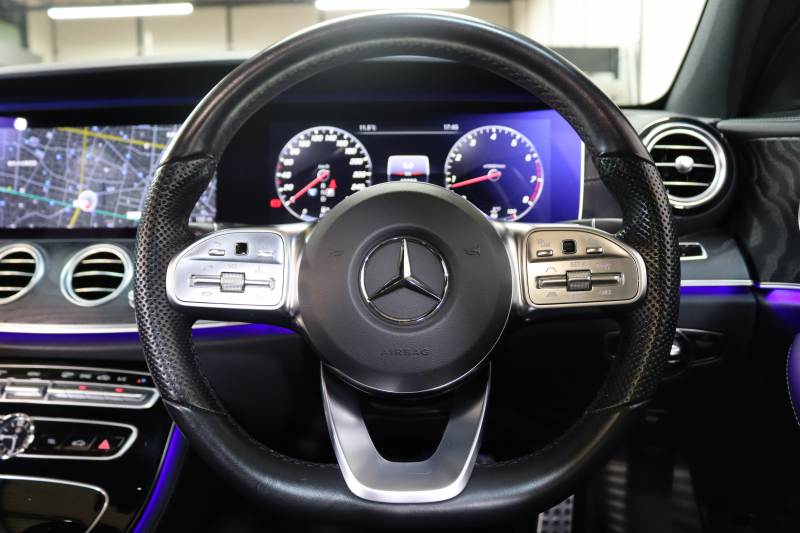 メルセデスベンツ Eクラス E200ｽﾃｰｼｮﾝﾜｺﾞﾝ AVG AMGﾗｲﾝ ﾚｰﾀﾞｰｾｰﾌﾃｨPKG　中期 NEWｽﾃｱﾘﾝｸﾞ ｷｰﾚｽｺﾞｰ 黒本革 ﾊﾟﾉﾗﾏSR ﾍｯﾄﾞｱｯﾌﾟD HDDﾅﾋﾞTV ｽﾏﾎ連携 360ｶﾒﾗ PTS LEDﾗｲﾄ 自動Rｹﾞｰﾄ ﾊﾝｽﾞﾌﾘｰA AMGｴｱﾛ&19AW ﾀﾞｲﾅﾐｯｸS 9AT　2年保証