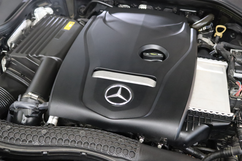 メルセデスベンツ Eクラス E200ｽﾃｰｼｮﾝﾜｺﾞﾝ AVG AMGﾗｲﾝ ﾚｰﾀﾞｰｾｰﾌﾃｨPKG　中期 NEWｽﾃｱﾘﾝｸﾞ ｷｰﾚｽｺﾞｰ 黒本革 ﾊﾟﾉﾗﾏSR ﾍｯﾄﾞｱｯﾌﾟD HDDﾅﾋﾞTV ｽﾏﾎ連携 360ｶﾒﾗ PTS LEDﾗｲﾄ 自動Rｹﾞｰﾄ ﾊﾝｽﾞﾌﾘｰA AMGｴｱﾛ&19AW ﾀﾞｲﾅﾐｯｸS 9AT　2年保証