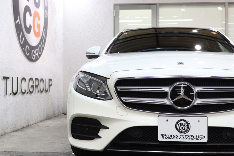 メルセデスベンツ Eクラス E200ｽﾃｰｼｮﾝﾜｺﾞﾝ AVG AMGﾗｲﾝ ﾚｰﾀﾞｰｾｰﾌﾃｨPKG　中期 NEWｽﾃｱﾘﾝｸﾞ ｷｰﾚｽｺﾞｰ 黒本革 ﾊﾟﾉﾗﾏSR ﾍｯﾄﾞｱｯﾌﾟD HDDﾅﾋﾞTV ｽﾏﾎ連携 360ｶﾒﾗ PTS LEDﾗｲﾄ 自動Rｹﾞｰﾄ ﾊﾝｽﾞﾌﾘｰA AMGｴｱﾛ&19AW ﾀﾞｲﾅﾐｯｸS 9AT　2年保証