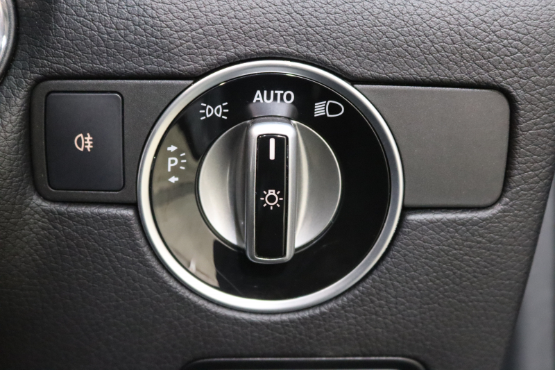 メルセデスベンツ SLKクラス SLK200 BL-EF AMGｽﾎﾟｰﾂ&ﾚｰﾀﾞｰｾｰﾌﾃｨPKG　中期 ｷｰﾚｽｺﾞｰ 黒本革 ﾊﾞﾘｵR HDDﾅﾋﾞTV BT音楽 PTS DSRC ｷｾﾉﾝ AMGｴｱﾛ&18AW ｴｱｶﾞｲﾄﾞ 7AT　2年保証