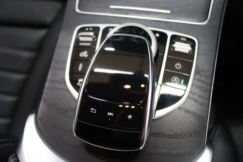 AMG Cクラス C43 4MATIC ｴｸｽｸﾙｰｼﾌﾞ&ﾚｰﾀﾞｰｾｰﾌﾃｨPKG　中期 ｷｰﾚｽｺﾞｰ 黒本革 ﾍｯﾄﾞｱｯﾌﾟD HDDﾅﾋﾞTV&ｷｬﾝｾﾗｰ BT音楽 ﾌﾞﾙﾒｽﾀｰ ﾊﾞｯｸｶﾒﾗ PTS LEDﾗｲﾄ 自動ﾄﾗﾝｸ ﾊﾝｽﾞﾌﾘｰA AMG専用装備&ﾁｭｰﾆﾝｸﾞﾀﾞｲﾅﾐｯｸｾﾚｸﾄ 9AT　2年保証