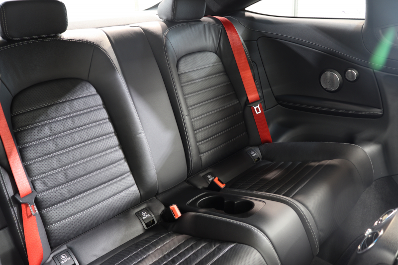 AMG Cクラス C43 4MATICｸｰﾍﾟ ﾚｰﾀﾞｰｾｰﾌﾃｨPKG　ｷｰﾚｽｺﾞｰ 黒本革 ﾍｯﾄﾞｱｯﾌﾟD HDDﾅﾋﾞTV BT音楽 ﾊﾞｯｸｶﾒﾗ PTS LEDﾗｲﾄ 自動ﾄﾗﾝｸ ﾊﾝｽﾞﾌﾘｰA AMG専用装備&ﾁｭｰﾆﾝｸﾞﾀﾞｲﾅﾐｯｸｾﾚｸﾄ 9AT　2年保証