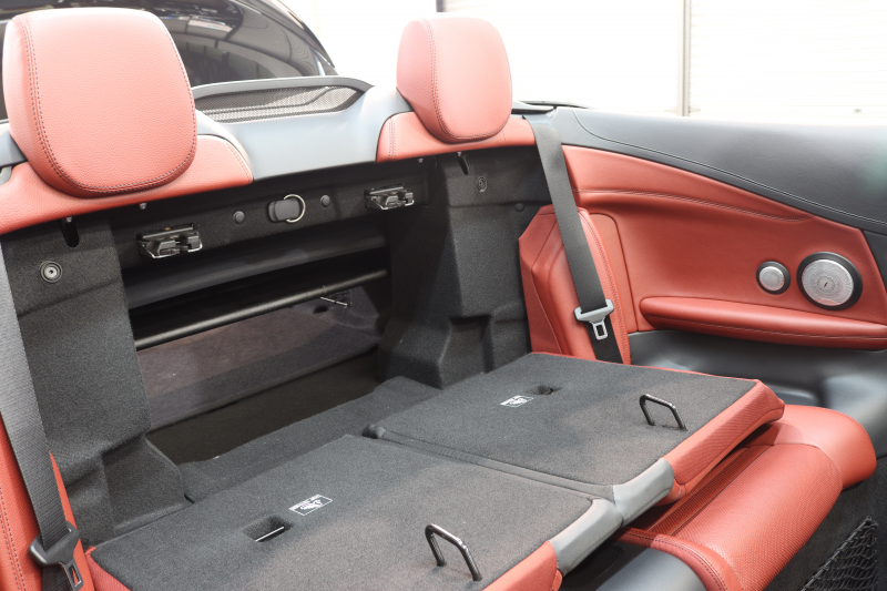 AMG Cクラス C43 4MATIC ｶﾌﾞﾘｵﾚ ﾚｰﾀﾞｰｾｰﾌﾃｨPKG　後期 赤本革 ｴｱｽｶｰﾌ ﾍｯﾄﾞｱｯﾌﾟD HDDﾅﾋﾞTV ｽﾏﾎ連携 ﾌﾞﾙﾒｽﾀｰ ﾊﾞｯｸｶﾒﾗ PTS LEDﾗｲﾄ AMG専用装備&ﾁｭｰﾆﾝｸﾞﾀﾞｲﾅﾐｯｸｾﾚｸﾄ 赤幌 9AT　2年保証