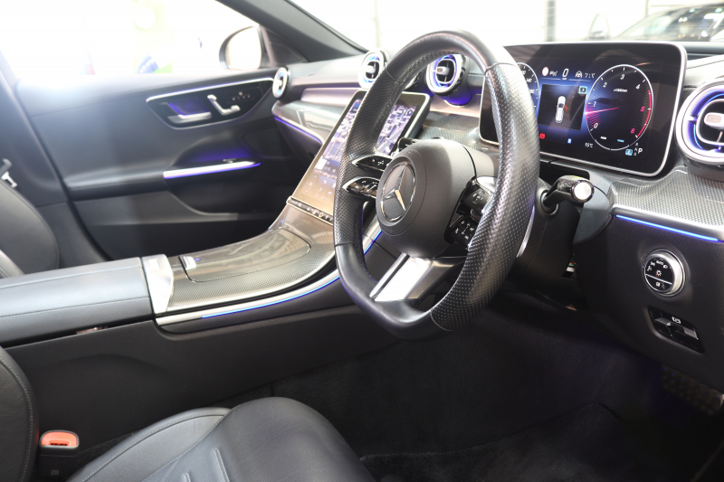 メルセデスベンツ Cクラス C220dｽﾃｰｼｮﾝﾜｺﾞﾝ AVG AMGﾗｲﾝ ﾚｻﾞｰｴｸｽｸﾙｰｼﾌﾞ&ﾍﾞｰｼｯｸ&ﾚｰﾀﾞｰｾｰﾌﾃｨPKG　ISG搭載 ｷｰﾚｽｺﾞｰ 黒本革 ﾊﾟﾉﾗﾏSR ﾍｯﾄﾞｱｯﾌﾟD MBUXﾅﾋﾞTV&ARﾅﾋﾞ ｽﾏﾎ連携 360ｶﾒﾗ PTS LEDﾗｲﾄ 自動Rｹﾞｰﾄ AMGｴｱﾛ&18AW ﾜｲﾔﾚｽ充電 9AT　2年保証 新車保証