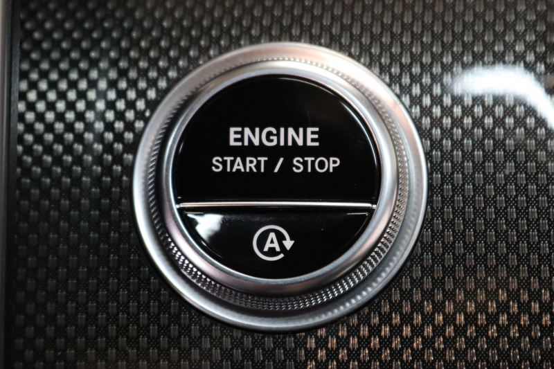 メルセデスベンツ Cクラス C220dｽﾃｰｼｮﾝﾜｺﾞﾝ AVG AMGﾗｲﾝ ﾚｻﾞｰｴｸｽｸﾙｰｼﾌﾞ&ﾍﾞｰｼｯｸ&ﾚｰﾀﾞｰｾｰﾌﾃｨPKG　ISG搭載 ｷｰﾚｽｺﾞｰ 黒本革 ﾊﾟﾉﾗﾏSR ﾍｯﾄﾞｱｯﾌﾟD MBUXﾅﾋﾞTV&ARﾅﾋﾞ ｽﾏﾎ連携 360ｶﾒﾗ PTS LEDﾗｲﾄ 自動Rｹﾞｰﾄ AMGｴｱﾛ&18AW ﾜｲﾔﾚｽ充電 9AT　2年保証 新車保証