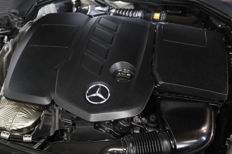 メルセデスベンツ Cクラス C220dｽﾃｰｼｮﾝﾜｺﾞﾝ AVG AMGﾗｲﾝ ﾚｻﾞｰｴｸｽｸﾙｰｼﾌﾞ&ﾍﾞｰｼｯｸ&ﾚｰﾀﾞｰｾｰﾌﾃｨPKG　ISG搭載 ｷｰﾚｽｺﾞｰ 黒本革 ﾊﾟﾉﾗﾏSR ﾍｯﾄﾞｱｯﾌﾟD MBUXﾅﾋﾞTV&ARﾅﾋﾞ ｽﾏﾎ連携 360ｶﾒﾗ PTS LEDﾗｲﾄ 自動Rｹﾞｰﾄ AMGｴｱﾛ&18AW ﾜｲﾔﾚｽ充電 9AT　2年保証 新車保証