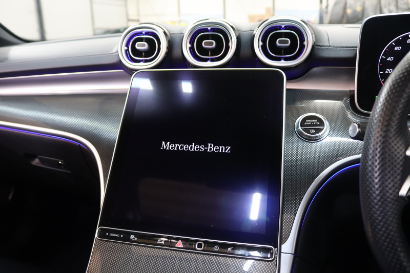 メルセデスベンツ Cクラス C220dｽﾃｰｼｮﾝﾜｺﾞﾝ AVG AMGﾗｲﾝ ﾚｻﾞｰｴｸｽｸﾙｰｼﾌﾞ&ﾍﾞｰｼｯｸ&ﾚｰﾀﾞｰｾｰﾌﾃｨPKG　ISG搭載 ｷｰﾚｽｺﾞｰ 黒本革 ﾊﾟﾉﾗﾏSR ﾍｯﾄﾞｱｯﾌﾟD MBUXﾅﾋﾞTV&ARﾅﾋﾞ ｽﾏﾎ連携 360ｶﾒﾗ PTS LEDﾗｲﾄ 自動Rｹﾞｰﾄ AMGｴｱﾛ&18AW ﾜｲﾔﾚｽ充電 9AT　2年保証 新車保証