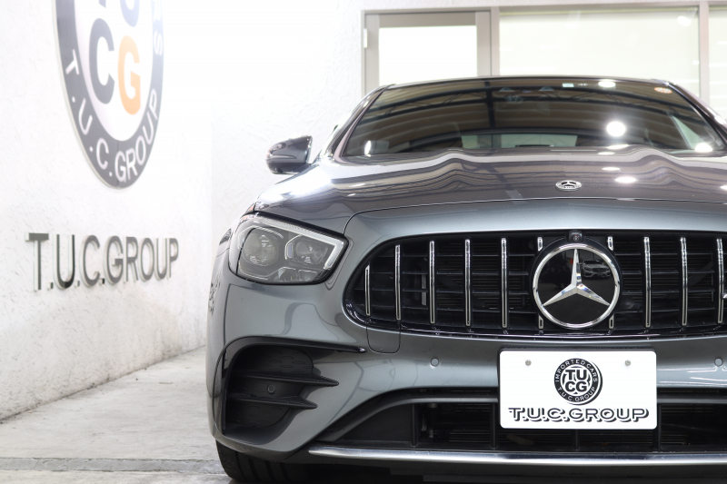 AMG Eクラス E53 4MATIC+ ｴｸｽｸﾙｰｼﾌﾞ&ﾚｰﾀﾞｰｾｰﾌﾃｨPKG　ISG搭載 後期 1ｵｰﾅｰ ｷｰﾚｽｺﾞｰ 黒本革 ﾍﾞﾝﾁﾚｰﾀｰ ﾊﾟﾉﾗﾏSR ﾍｯﾄﾞｱｯﾌﾟD MBUXﾅﾋﾞTV&ARﾅﾋﾞTV ｽﾏﾎ連携 ﾌﾞﾙﾒｽﾀｰ 360ｶﾒﾗ PTS LEDﾗｲﾄ ﾊﾝｽﾞﾌﾘｰA AMG専用装備&ﾁｭｰﾆﾝｸﾞ ﾜｲﾔﾚｽ充電 9AT　2年保証