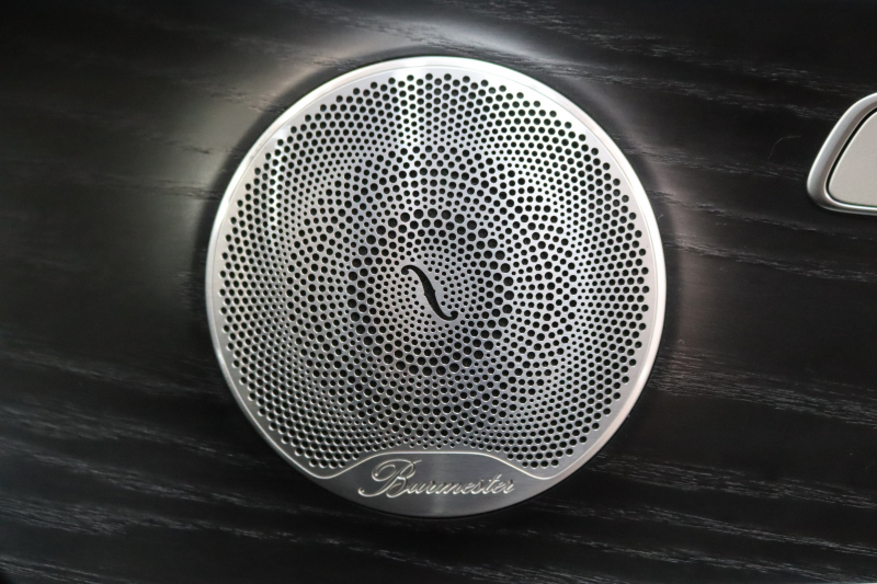 メルセデスベンツ Eクラス E200 ｽﾎﾟｰﾂ AMGﾗｲﾝｲﾝﾃﾘｱ&ｴｸｽｸﾙｰｼﾌﾞ&ﾚｰﾀﾞｰｾｰﾌﾃｨPKG　BSG搭載 後期 1ｵｰﾅｰ MEｺﾈｸﾄ ｷｰﾚｽｺﾞｰ 黒本革 ﾍｯﾄﾞｱｯﾌﾟD MBUXﾅﾋﾞTV&ARﾅﾋﾞ ｽﾏﾎ連携 ﾌﾞﾙﾒｽﾀｰ 360ｶﾒﾗ PTS LEDﾗｲﾄ 自動ﾄﾗﾝｸ AMGｴｱﾛ&19AW 9AT　2年保証