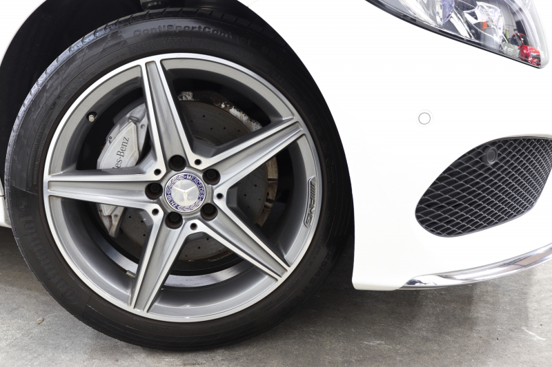 メルセデスベンツ Cクラス C200 AVG AMGﾗｲﾝ ﾚｻﾞｰｴｸｽｸﾙｰｼﾌﾞ&ﾚｰﾀﾞｰｾｰﾌﾃｨPKG　ｷｰﾚｽｺﾞｰ 黒本革 HDDﾅﾋﾞTV BT音楽 ﾊﾞｯｸｶﾒﾗ PTS LEDﾗｲﾄ 自動ﾄﾗﾝｸ ﾊﾝｽﾞﾌﾘｰA AMGｴｱﾛ&18AW ｴｱｻｽ　2年保証