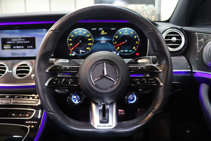 AMG Eクラス E53 4MATIC+ ｴｸｽｸﾙｰｼﾌﾞ&ﾚｰﾀﾞｰｾｰﾌﾃｨPKG　ISG搭載 後期 ｷｰﾚｽｺﾞｰ 黒本革 ﾍﾞﾝﾁﾚｰﾀｰ ﾊﾟﾉﾗﾏSR MBUXﾅﾋﾞTV ｽﾏﾎ連携 ﾌﾞﾙﾒｽﾀｰ 360ｶﾒﾗ PTS LEDﾗｲﾄ 自動ﾄﾗﾝｸ AMG専用装備&ﾁｭｰﾆﾝｸﾞ ﾜｲﾔﾚｽ充電 ｸﾛｰｼﾞﾝｸﾞS 9AT　2年保証