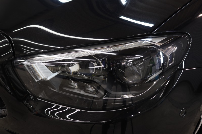 AMG Eクラス E53 4MATIC+ ｴｸｽｸﾙｰｼﾌﾞ&ﾚｰﾀﾞｰｾｰﾌﾃｨPKG　ISG搭載 後期 ｷｰﾚｽｺﾞｰ 黒本革 ﾍﾞﾝﾁﾚｰﾀｰ ﾊﾟﾉﾗﾏSR MBUXﾅﾋﾞTV ｽﾏﾎ連携 ﾌﾞﾙﾒｽﾀｰ 360ｶﾒﾗ PTS LEDﾗｲﾄ 自動ﾄﾗﾝｸ AMG専用装備&ﾁｭｰﾆﾝｸﾞ ﾜｲﾔﾚｽ充電 ｸﾛｰｼﾞﾝｸﾞS 9AT　2年保証