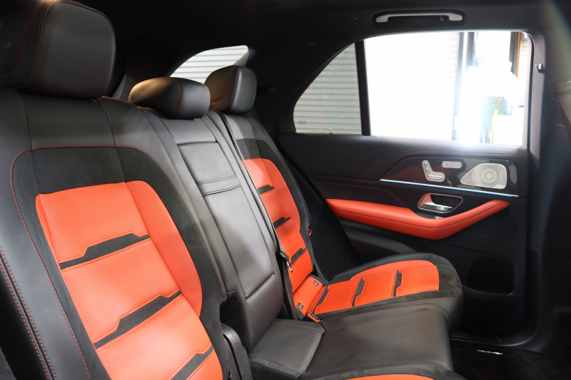 AMG GLE GLE53 4MATIC+AMGｲﾝﾃﾘｱｶｰﾎﾞﾝ&ﾚｰﾀﾞｰｾｰﾌﾃｨPKG　ISG搭載 1ｵｰﾅｰ MEｺﾈｸﾄ ｷｰﾚｽｺﾞｰ 黒/赤本革 ﾍﾞﾝﾁﾚｰﾀｰ ﾊﾟﾉﾗﾏSR HUD MBUXﾅﾋﾞTV BT音楽 ﾌﾞﾙﾒｽﾀｰ 360ｶﾒﾗ PTS LEDﾗｲﾄ 自動Rｹﾞｰﾄ ﾊﾝｽﾞﾌﾘｰA AMGｴｱﾛ&21AW ﾜｲﾔﾚｽ充電 9AT　2年保証