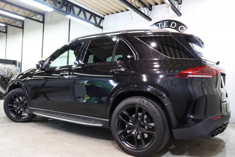 AMG GLE GLE53 4MATIC+AMGｲﾝﾃﾘｱｶｰﾎﾞﾝ&ﾚｰﾀﾞｰｾｰﾌﾃｨPKG　ISG搭載 1ｵｰﾅｰ MEｺﾈｸﾄ ｷｰﾚｽｺﾞｰ 黒/赤本革 ﾍﾞﾝﾁﾚｰﾀｰ ﾊﾟﾉﾗﾏSR HUD MBUXﾅﾋﾞTV BT音楽 ﾌﾞﾙﾒｽﾀｰ 360ｶﾒﾗ PTS LEDﾗｲﾄ 自動Rｹﾞｰﾄ ﾊﾝｽﾞﾌﾘｰA AMGｴｱﾛ&21AW ﾜｲﾔﾚｽ充電 9AT　2年保証