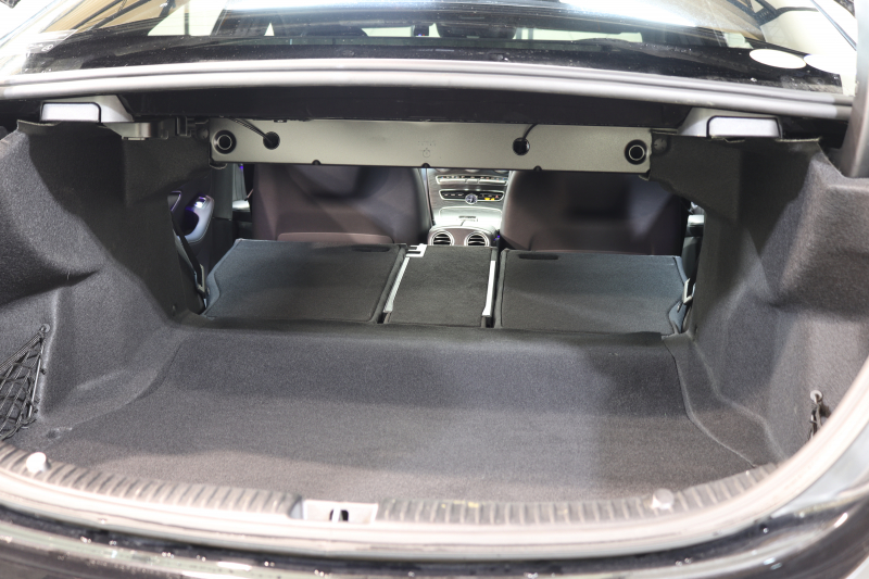 メルセデスベンツ Cクラス C200 AVG AMGﾗｲﾝ ﾚｰﾀﾞｰｾｰﾌﾃｨPKG　BSG搭載 後期 1ｵｰﾅｰ MEｺﾈｸﾄ ｷｰﾚｽｺﾞｰ 黒革 ｼｰﾄﾋｰﾀｰ HDDﾅﾋﾞTV ｽﾏﾎ連携 ﾊﾞｯｸｶﾒﾗ PTS LEDﾗｲﾄ AMGｴｱﾛ&18AW ﾀﾞｲﾅﾐｯｸｾﾚｸﾄ ｴｱｻｽ 9AT　2年保証