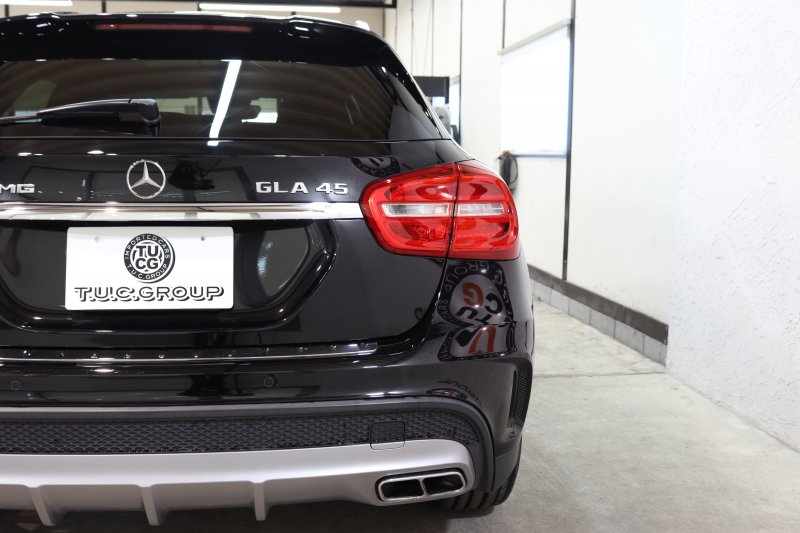 AMG GLA GLA45 4MATIC ﾚｰﾀﾞｰｾｰﾌﾃｨPKG　中期 ｷｰﾚｽｺﾞｰ 黒本革 ﾊﾟﾉﾗﾏSR HDDﾅﾋﾞTV ｽﾏﾎ連携 ﾊﾞｯｸｶﾒﾗ PTS ｷｾﾉﾝ 自動Rｹﾞｰﾄ AMG専用装備&ﾁｭｰﾆﾝｸﾞ 7AT　2年保証