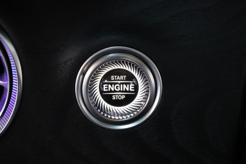 メルセデスベンツ Eクラス E200ｸｰﾍﾟ ｽﾎﾟｰﾂ ﾚｻﾞｰ&ﾚｰﾀﾞｰｾｰﾌﾃｨPKG　BSG搭載 後期 ｷｰﾚｽｺﾞｰ 黒本革 ﾊﾟﾉﾗﾏSR ﾍｯﾄﾞｱｯﾌﾟD MBUXﾅﾋﾞTV&ARﾅﾋﾞ ｽﾏﾎ連携 ﾌﾞﾙﾒｽﾀｰ 360ｶﾒﾗ PTS LEDﾗｲﾄ AMGｴｱﾛ&19AW ﾀﾞｲﾅﾐｯｸS 9AT 希少色ｾﾚﾅｲﾄｸﾞﾚｰ　2年保証