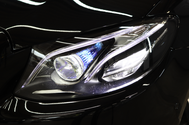 メルセデスベンツ Eクラス E220dｽﾃｰｼｮﾝﾜｺﾞﾝ AVG ｽﾎﾟｰﾂ 本革仕様 ﾚｰﾀﾞｰｾｰﾌﾃｨPKG　1ｵｰﾅｰ ｷｰﾚｽｺﾞｰ 黒本革 HDDﾅﾋﾞTV ｽﾏﾎ連携 ﾌﾞﾙﾒｽﾀｰ 360ｶﾒﾗ PTS LEDﾗｲﾄ 自動Rｹﾞｰﾄ ﾊﾝｽﾞﾌﾘｰA AMGｴｱﾛ&19AW ﾀﾞｲﾅﾐｯｸS 9AT　2年保証