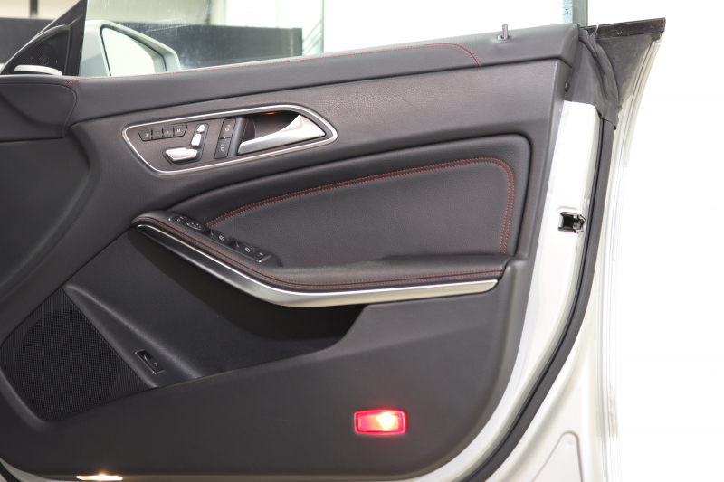 AMG CLAクラス CLA45 4MATIC AMGｱﾄﾞﾊﾞﾝｽﾄﾞ&ﾚｰﾀﾞｰｾｰﾌﾃｨPKG　後期 ｷｰﾚｽｺﾞｰ 黒本革 ﾊﾟﾉﾗﾏSR HDDﾅﾋﾞTV&ｷｬﾝｾﾗｰ ｽﾏﾎ連携 harman/kardon ﾊﾞｯｸｶﾒﾗ PTS LEDﾗｲﾄ AMG専用装備&ﾁｭｰﾆﾝｸﾞﾀﾞｲﾅﾐｯｸｾﾚｸﾄ　2年保証