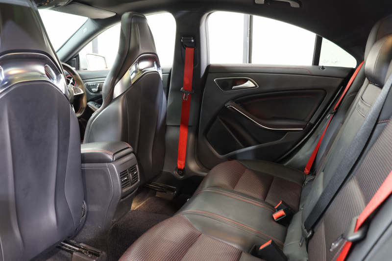 AMG CLAクラス CLA45 4MATIC AMGｱﾄﾞﾊﾞﾝｽﾄﾞ&ﾚｰﾀﾞｰｾｰﾌﾃｨPKG　後期 ｷｰﾚｽｺﾞｰ 黒本革 ﾊﾟﾉﾗﾏSR HDDﾅﾋﾞTV&ｷｬﾝｾﾗｰ ｽﾏﾎ連携 harman/kardon ﾊﾞｯｸｶﾒﾗ PTS LEDﾗｲﾄ AMG専用装備&ﾁｭｰﾆﾝｸﾞﾀﾞｲﾅﾐｯｸｾﾚｸﾄ　2年保証