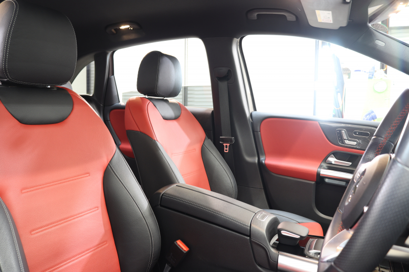 メルセデスベンツ Bクラス B200d AMGﾗｲﾝ AMGﾚｻﾞｰEXC&ｱﾄﾞﾊﾞﾝｽﾄﾞ&ﾅﾋﾞ&ﾚｰﾀﾞｰｾｰﾌﾃｨPKG　 1ｵｰﾅｰ MEｺﾈｸﾄ ｷｰﾚｽｺﾞｰ 赤/黒本革 HUD MBUXﾅﾋﾞTV BT音楽 ｱﾄﾞﾊﾞﾝｽﾄﾞｻｳﾝﾄﾞ 360ｶﾒﾗ PTS AMGｴｱﾛ&18AW LEDﾗｲﾄ ﾌｯﾄﾄﾗﾝｸOP ﾜｲﾔﾚｽ充電 8AT 希少色ﾏｳﾝﾃﾝｸﾞﾚｰ　2年保証