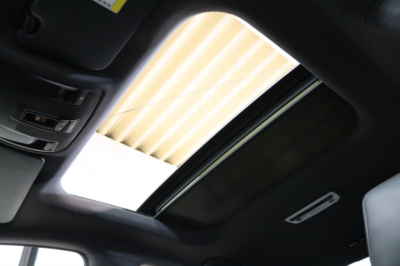 メルセデスベンツ CLAクラス CLA250 4MATIC  AMG&ﾚｰﾀﾞｰｾｰﾌﾃｨPKG　中期 ｷｰﾚｽｺﾞｰ ﾚｻﾞｰDINAMICAｼｰﾄ ﾊﾟﾉﾗﾏSR HDDﾅﾋﾞTV BT音楽 ﾊﾞｯｸｶﾒﾗ PTS ｷｾﾉﾝ AMGｴｱﾛ&18AW ﾀﾞｲﾅﾐｯｸｾﾚｸﾄ　2年保証