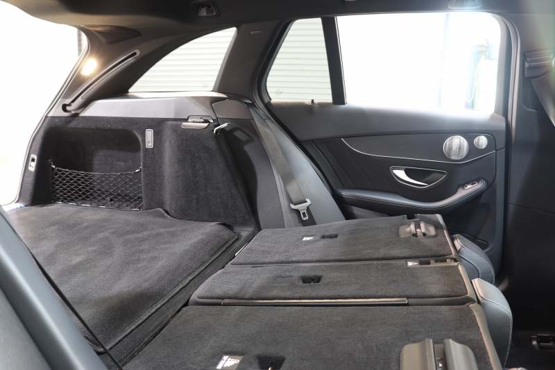 メルセデスベンツ Cクラス C200ｽﾃｰｼｮﾝﾜｺﾞﾝ AVG AMGﾗｲﾝ ﾚｻﾞｰｴｸｽｸﾙｰｼﾌﾞ&ﾚｰﾀﾞｰｾｰﾌﾃｨPKG　BSG搭載 後期 ｷｰﾚｽｺﾞｰ 黒本革 ﾊﾟﾉﾗﾏSR ﾍｯﾄﾞｱｯﾌﾟD HDDﾅﾋﾞTV ｽﾏﾎ連携 ﾌﾞﾙﾒｽﾀｰ ﾊﾞｯｸｶﾒﾗ PTS LEDﾗｲﾄ ﾊﾝｽﾞﾌﾘｰA AMGｴｱﾛ&18AW ｴｱｻｽ 9AT　2年保証