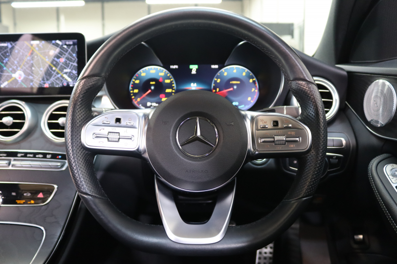 メルセデスベンツ Cクラス C200ｽﾃｰｼｮﾝﾜｺﾞﾝ AVG AMGﾗｲﾝ ﾚｻﾞｰｴｸｽｸﾙｰｼﾌﾞ&ﾚｰﾀﾞｰｾｰﾌﾃｨPKG　BSG搭載 後期 ｷｰﾚｽｺﾞｰ 黒本革 ﾊﾟﾉﾗﾏSR ﾍｯﾄﾞｱｯﾌﾟD HDDﾅﾋﾞTV ｽﾏﾎ連携 ﾌﾞﾙﾒｽﾀｰ ﾊﾞｯｸｶﾒﾗ PTS LEDﾗｲﾄ ﾊﾝｽﾞﾌﾘｰA AMGｴｱﾛ&18AW ｴｱｻｽ 9AT　2年保証