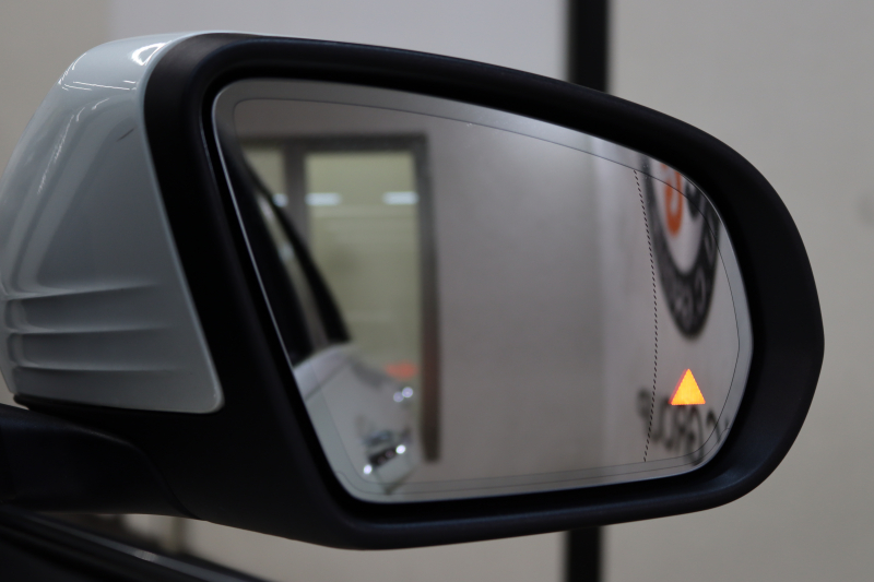 メルセデスベンツ Cクラス C200ｽﾃｰｼｮﾝﾜｺﾞﾝ AVG AMGﾗｲﾝ ﾚｻﾞｰｴｸｽｸﾙｰｼﾌﾞ&ﾚｰﾀﾞｰｾｰﾌﾃｨPKG　BSG搭載 後期 ｷｰﾚｽｺﾞｰ 黒本革 ﾊﾟﾉﾗﾏSR ﾍｯﾄﾞｱｯﾌﾟD HDDﾅﾋﾞTV ｽﾏﾎ連携 ﾌﾞﾙﾒｽﾀｰ ﾊﾞｯｸｶﾒﾗ PTS LEDﾗｲﾄ ﾊﾝｽﾞﾌﾘｰA AMGｴｱﾛ&18AW ｴｱｻｽ 9AT　2年保証