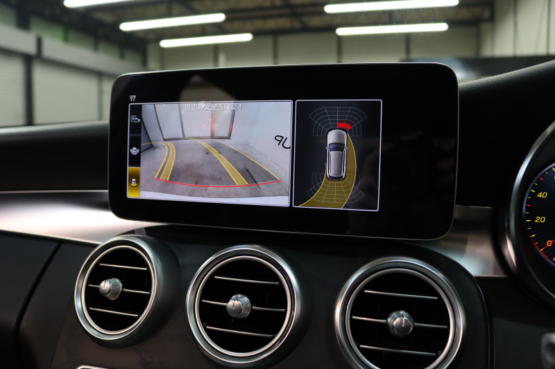 メルセデスベンツ Cクラス C200ｽﾃｰｼｮﾝﾜｺﾞﾝ AVG AMGﾗｲﾝ ﾚｻﾞｰｴｸｽｸﾙｰｼﾌﾞ&ﾚｰﾀﾞｰｾｰﾌﾃｨPKG　BSG搭載 後期 ｷｰﾚｽｺﾞｰ 黒本革 ﾊﾟﾉﾗﾏSR ﾍｯﾄﾞｱｯﾌﾟD HDDﾅﾋﾞTV ｽﾏﾎ連携 ﾌﾞﾙﾒｽﾀｰ ﾊﾞｯｸｶﾒﾗ PTS LEDﾗｲﾄ ﾊﾝｽﾞﾌﾘｰA AMGｴｱﾛ&18AW ｴｱｻｽ 9AT　2年保証