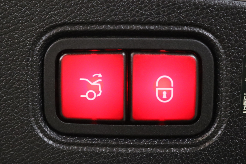 AMG Eクラス E53 4MATIC+ ｸｰﾍﾟ ｴｸｽｸﾙｰｼﾌﾞ&ﾚｰﾀﾞｰｾｰﾌﾃｨPKG　ISG搭載 後期 ｷｰﾚｽｺﾞｰ 黒本革 ﾍﾞﾝﾁﾚｰﾀｰ ﾊﾟﾉﾗﾏSR ﾍｯﾄﾞｱｯﾌﾟD MBUXﾅﾋﾞTV ｽﾏﾎ連携 ﾌﾞﾙﾒｽﾀｰ 360ｶﾒﾗ PTS LEDﾗｲﾄ ﾊﾝｽﾞﾌﾘｰA AMG専用装備&ﾁｭｰﾆﾝｸﾞ ﾜｲﾔﾚｽ充電 9AT　2年保証