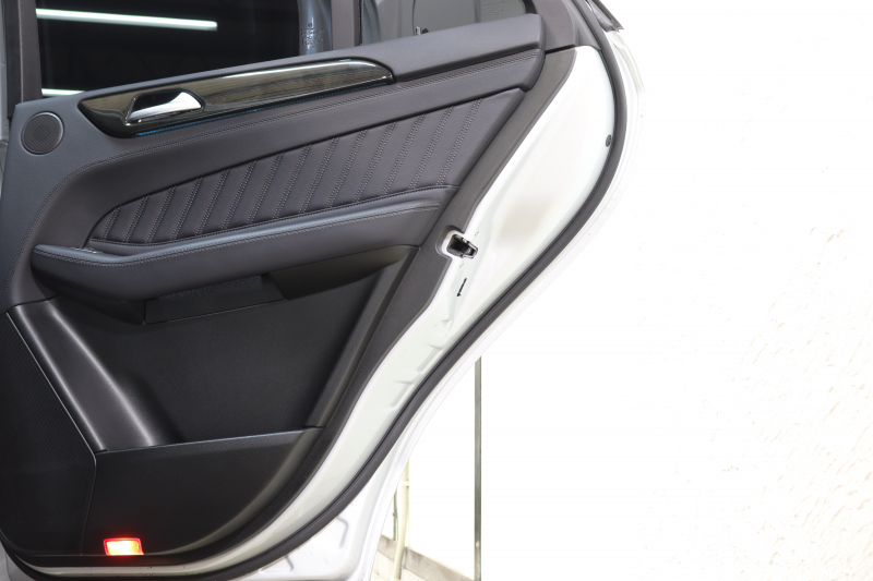 メルセデスベンツ GLE GLE350d 4MATIC ｽﾎﾟｰﾂ  ｴｸｽｸﾙｰｼﾌﾞ&ﾚｰﾀﾞｰｾｰﾌﾃｨPKG　ｷｰﾚｽｺﾞｰ 黒本革 全ｼｰﾄﾋｰﾀｰ  ﾊﾟﾉﾗﾏSR  HDDﾅﾋﾞTV BT音楽 harman/kardon 360ｶﾒﾗ PTS LEDﾗｲﾄ 自動ﾃｰﾙｹﾞｰﾄ AMGｴｱﾛ&20AW 9AT　2年保証