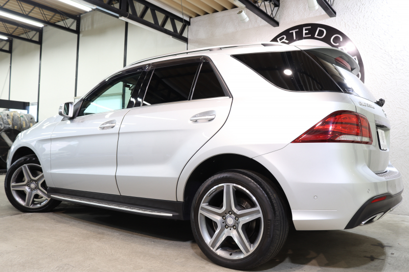 メルセデスベンツ GLE GLE350d 4MATIC ｽﾎﾟｰﾂ  ｴｸｽｸﾙｰｼﾌﾞ&ﾚｰﾀﾞｰｾｰﾌﾃｨPKG　ｷｰﾚｽｺﾞｰ 黒本革 全ｼｰﾄﾋｰﾀｰ  ﾊﾟﾉﾗﾏSR  HDDﾅﾋﾞTV BT音楽 harman/kardon 360ｶﾒﾗ PTS LEDﾗｲﾄ 自動ﾃｰﾙｹﾞｰﾄ AMGｴｱﾛ&20AW 9AT　2年保証